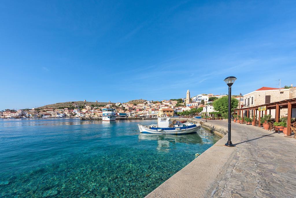 Villa Admiral'S House Chalki Town Exterior foto